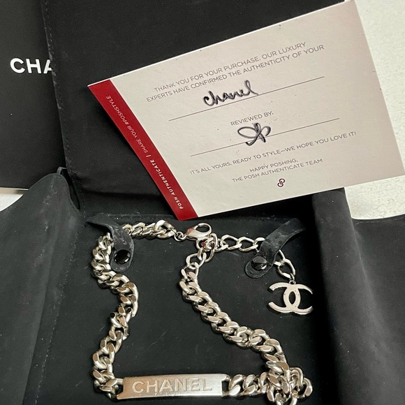 Silver Chanel Necklace. EUC in original soft CC box inside Chanel box . - Picture 8 of 16